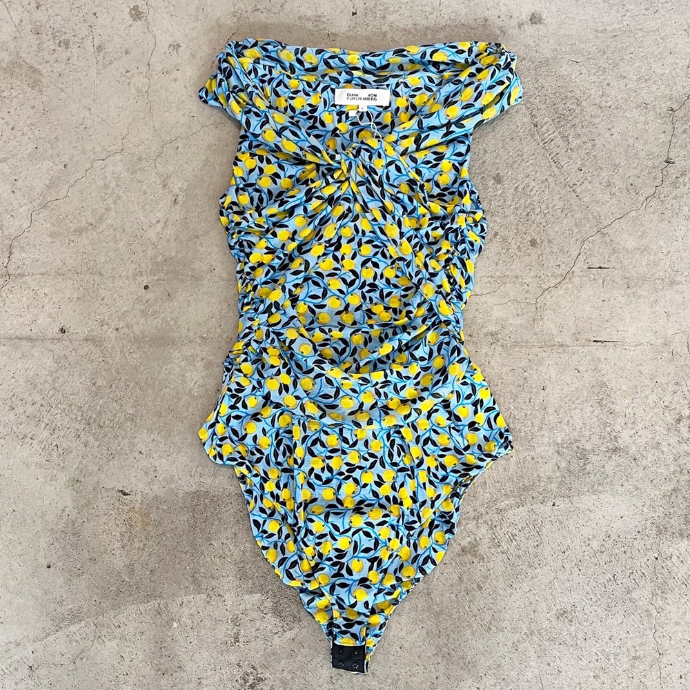 Diane Von Furstenberg NWT Bloomington Bodysuit in Nectarine Medium Sky Blue - Picture 2 of 7